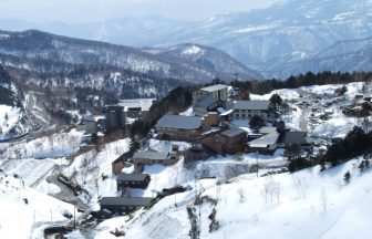 万座温泉　日進館