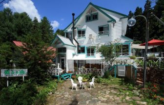 温泉ペンション　花さき山