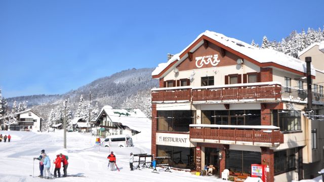 野沢温泉　ＬＯＤＧＥでんべえ