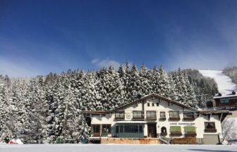 野沢温泉の宿　ロッヂ　ハーネンカム